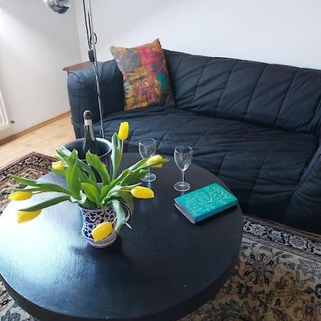 Helle Ruhige Zimmer Zu Vermieten Kassel Exterior foto