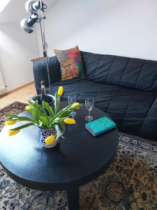 Helle Ruhige Zimmer Zu Vermieten Kassel Exterior foto